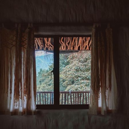 Arawe Retreat Villa Ella Bagian luar foto