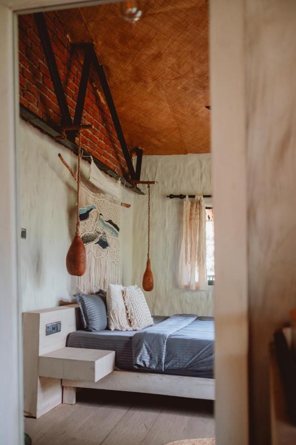 Arawe Retreat Villa Ella Bagian luar foto